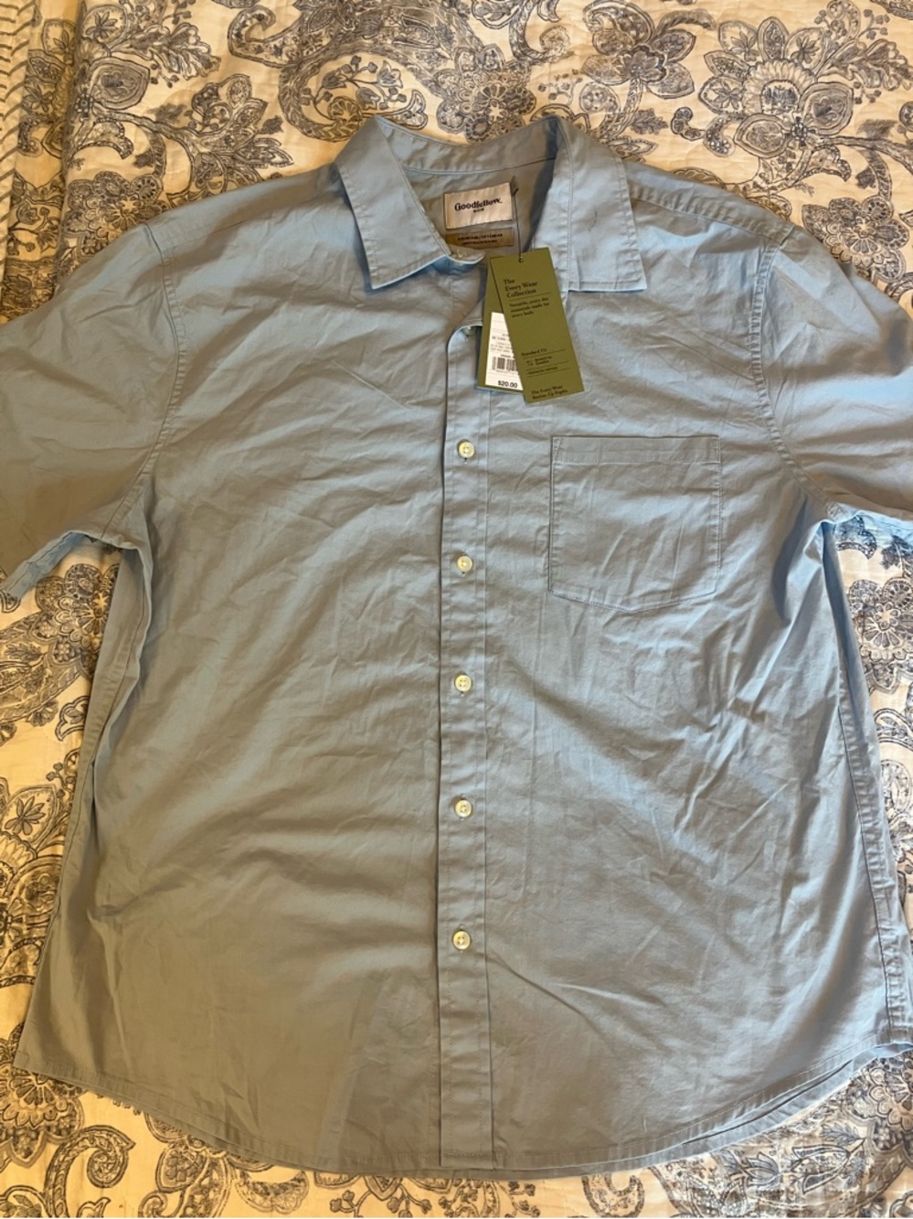 Men’s light blue,  short sleeve shirt